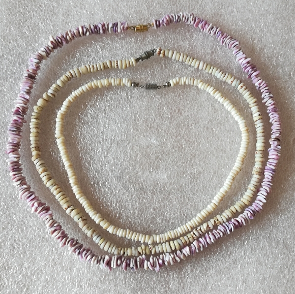 Vintage Jewelry - Vintage Hawaiian Puka Shells Necklaces
